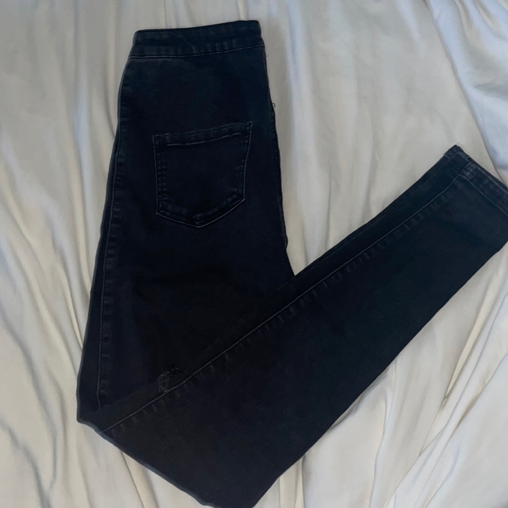 Missguided black ripped jeans US 6